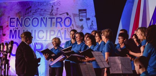 2ª etapa do 39º Encontro Municipal de Coros ocorre em Nova Petrópolis