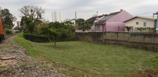 Áreas próximas aos trilhos da Maria Fumaça são revitalizadas em Bento Gonçalves