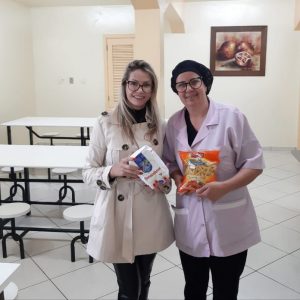 Voluntárias da Saúde realizam almoço em prol do São Carlos em Farroupilha