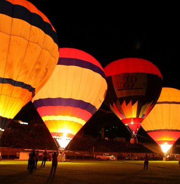 Night Glow: Um espetáculo imperdível no Festival de Balonismo