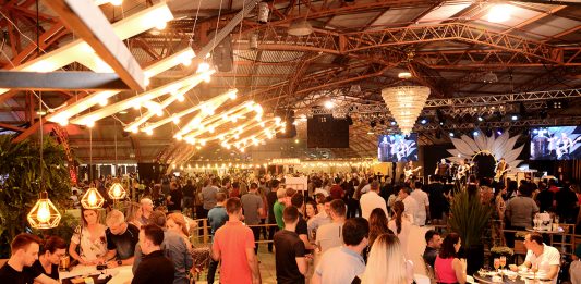 Consumo de espumante cresce 43% no segundo final de semana da Fenachamp 2019