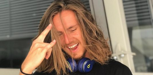 Vitor Kley será homenageado na Festa Nacional da Música em Bento Gonçalves