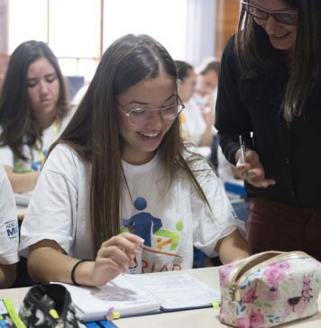 Projeto oferece formação para o mercado de trabalho a estudantes de Farroupilha