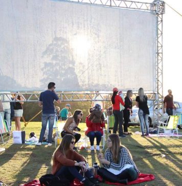 Cinema a céu aberto e música com Rafa Machado, do Chimarruts: confira as atrações da 3º edição do Cinema Solidário