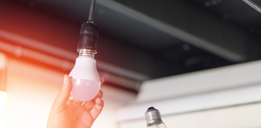 Dicas de como economizar energia durante o verão