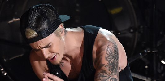 Justin Bieber revela que contraiu Doença de Lyme