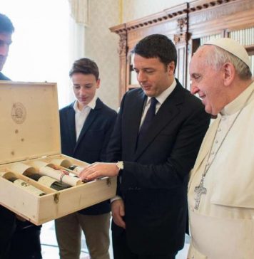 Papa Francisco sobre beber vinho: Não se pode fazer festa com chá