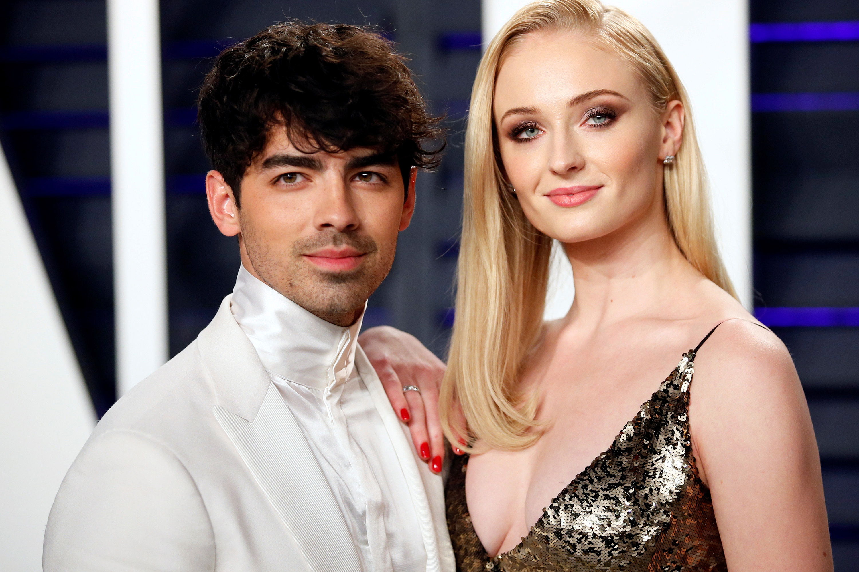 Sophie Turner está grávida de seu primeiro filho com Joe Jonas