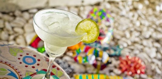 Ressaca de carnaval: Exagerou no álcool? dicas para se recuperar