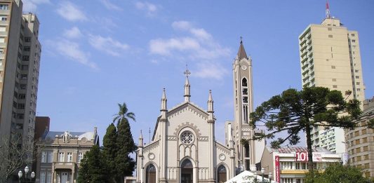 Missas e celebrações da Semana Santa de Caxias do Sul serão transmitidas pelas redes sociais