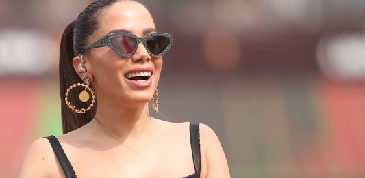 Anitta promete live se Manu Gavassi for eliminada do BBB20