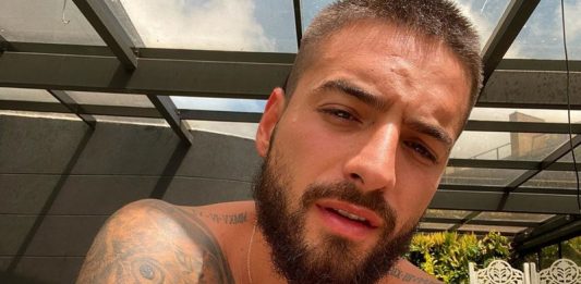 Maluma divulga número pessoal para contato direto com os fãs