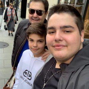 Fausto com os filhos Rodrigo e João Guilherme