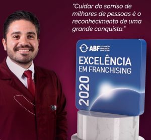 Oral Unic de Bento é premiada com o Selo de Excelência da Associação Brasileira de Franchising