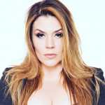 Simony assume relacionamento com cantor sertanejo