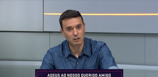 Colegas choram ao anunciar morte de Rodrigo Rodrigues na TV