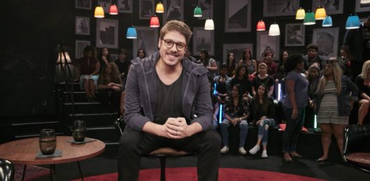 Que História É Essa, Porchat? estreia com nova edição