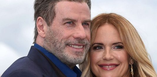 Atriz Kelly Preston, mulher de John Travolta, morre aos 57 anos