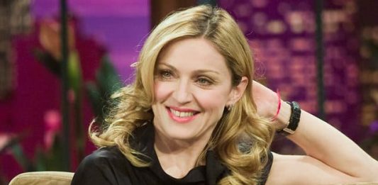 Madonna posta meme brasileiro e viraliza nas redes sociais