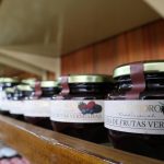 Loja dos Artesãos Aurora resgata a tradição do feito à mão