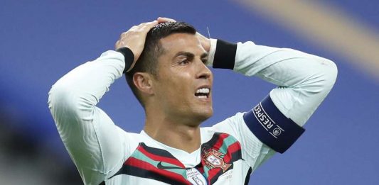 Cristiano Ronaldo testa positivo para o novo coronavírus
