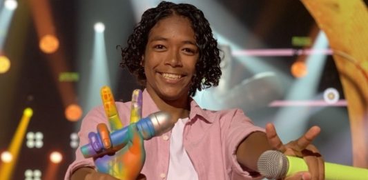 Kauê Penna, vencedor do 'The Voice Kids', descobre cisto nas cordas vocais.