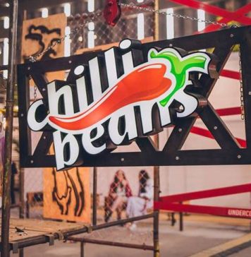 Chilli Beans inaugura 38 lojas e abre 300 vagas