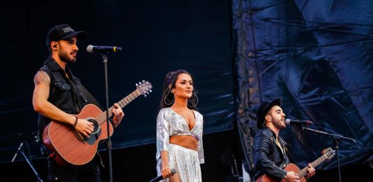 Melim se apresenta na premiere do Grammy Latino nesta quinta-feira