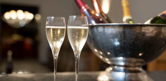 Volume de vendas de espumantes supera os de vinhos finos em 2020