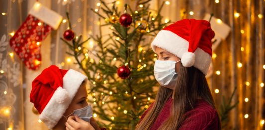 Festas de fim de ano em tempos de covid: saiba como reduzir os riscos