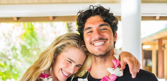 Yasmin Brunet adota sobrenome de Gabriel Medina após casamento