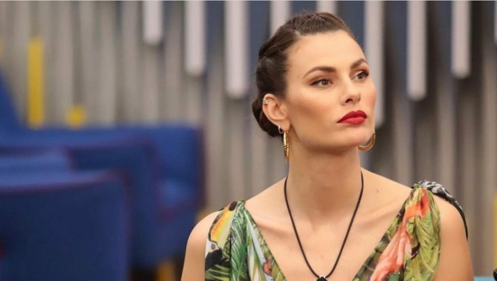 Catarinense Dayane Mello pode vencer Big Brother Itália