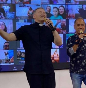 Padre Marcelo Rossi aparece musculoso em programa