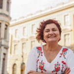 Cida Pedrosa é a convidada de abril no Quintal da Língua Portuguesa