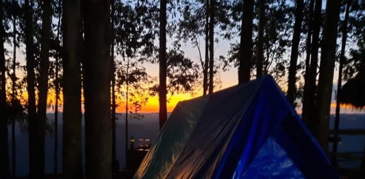 Acampamento com vista panorâmica na Serra Gaúcha