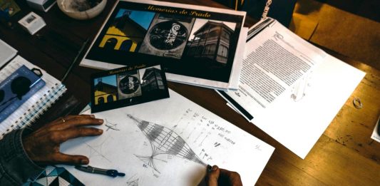 Obra do artista César Cony abre as comemorações do Dia da Etnia Italiana no RS