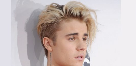 Justin Bieber confirma participação no Rock in Rio