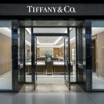 Pela primeira vez em 184 anos, Tiffany lança anéis de noivado para homens