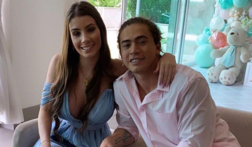 Pai de Whindersson Nunes pede orações por neto que nasceu prematuro