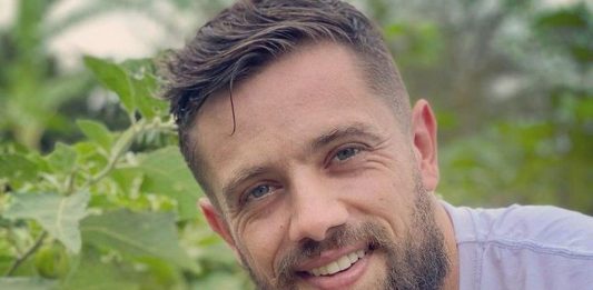Ator Rafael Cardoso passa por cirurgia cardíaca aos 35 anos