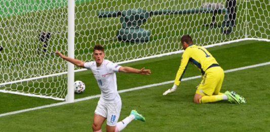 Patrick Schick: O gol que o Pelé não fez