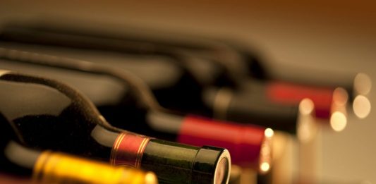 Leilão Vinhos e Solidariedade: 45 lances de amor para o Abraçaí Leilão Vinhos e Solidariedade: 45 lances de amor para o Abraçaí