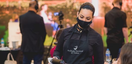 Avaliação Nacional de Vinhos: 27 de julho abre inscrições para amostras