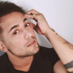 O cantor sertanejo Tiago Silva explica aumento peniano