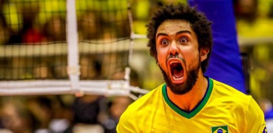 UCS recebe atleta olímpico do vôlei Fernando Gil Kreling