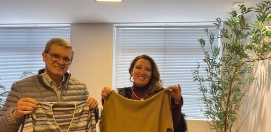 Ballardin Malhas abre as portas para a solidariedade com o feirão Tricot e Caridade em prol do Mão Amiga