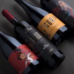 Bah, Guri, Maragato e Chimango: Vinícola homenageia cultura gaúcha com rótulos caricaturados