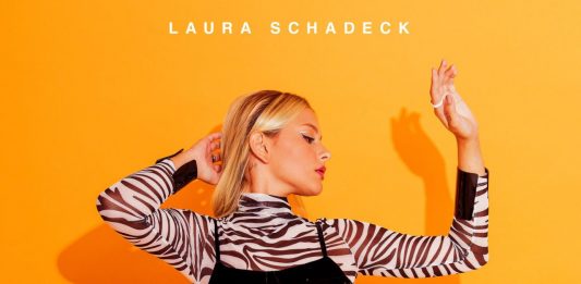 Laura Schadeck lança Palmas, sua nova faixa de trabalho