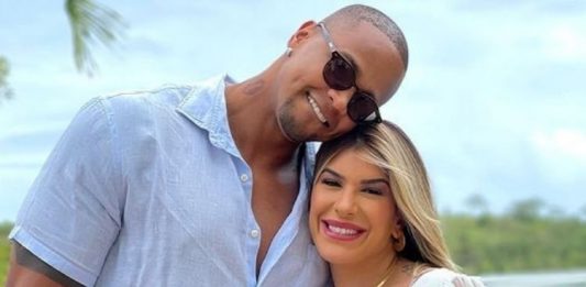 Lorena Improta e Léo Santana mostram rosto de Liz pela primeira vez