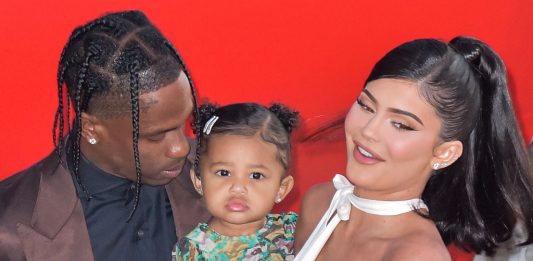 Kylie Jenner anuncia segunda gravidez com Travis Scott